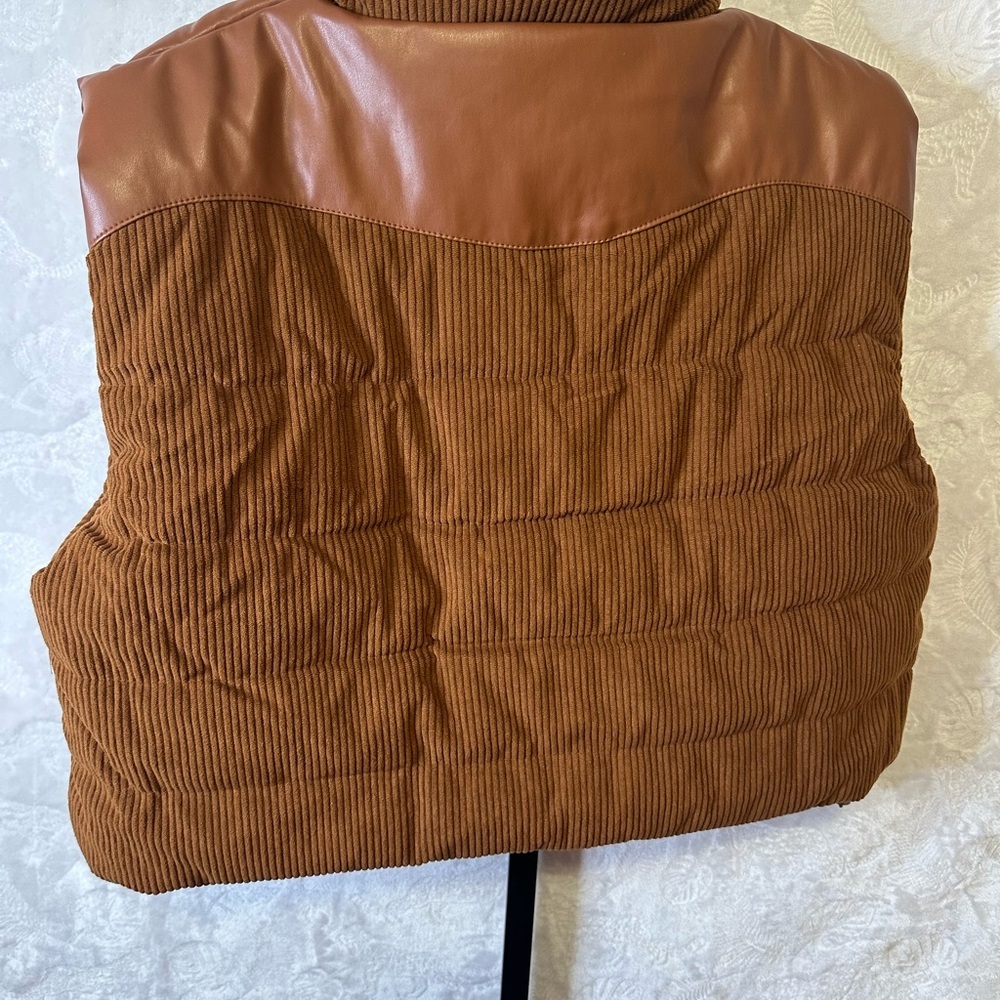 Simply Southern Brown Corduroy Vest - Picture 2 of 3